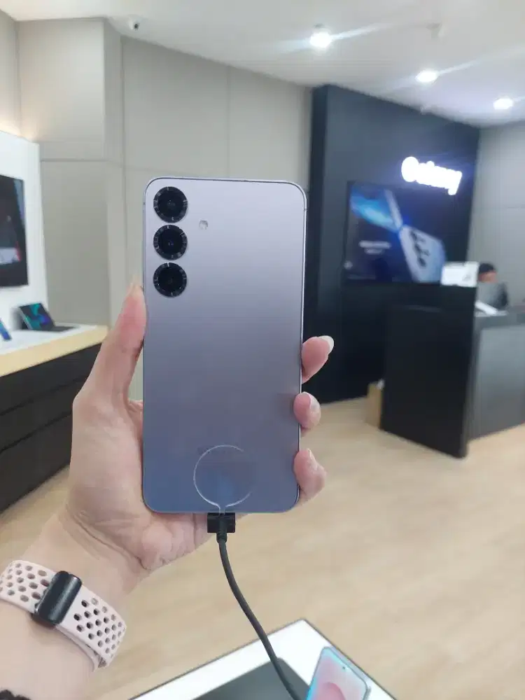 Samsung galaxy s25 plus garansi nasional samsung