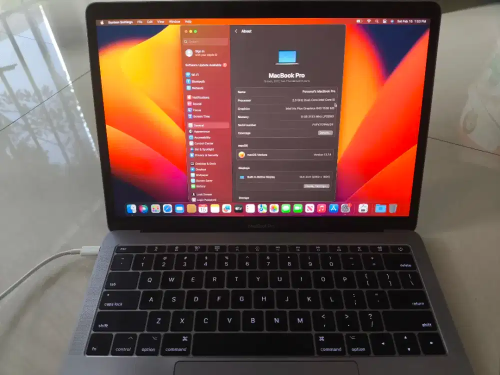 Jual Macbook Pro 2017 13.3 super mulus, siap pakai
