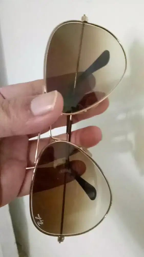 FLASH SALE Original Rayban Aviator  Sunglasses  RB 3025 Large Metal