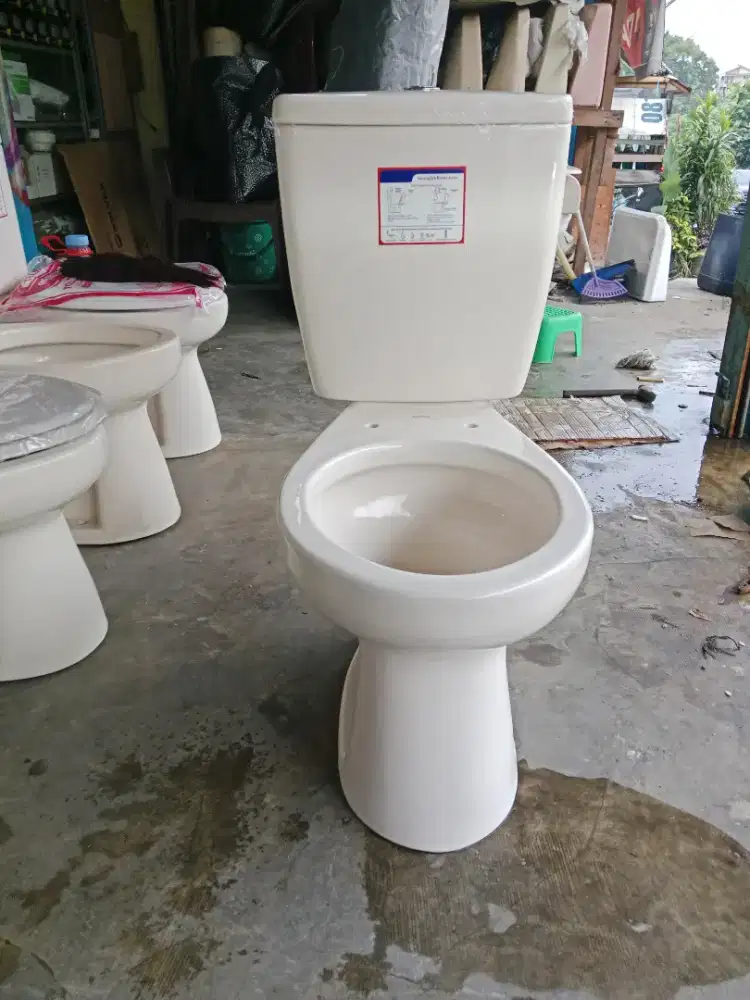 Toto 516 Ivory tombol atas