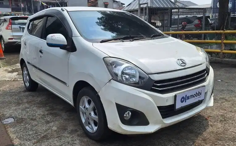 [OLX Mobbi] Daihatsu Ayla Putih 1.0 X Bensin-MT 2021 FFU