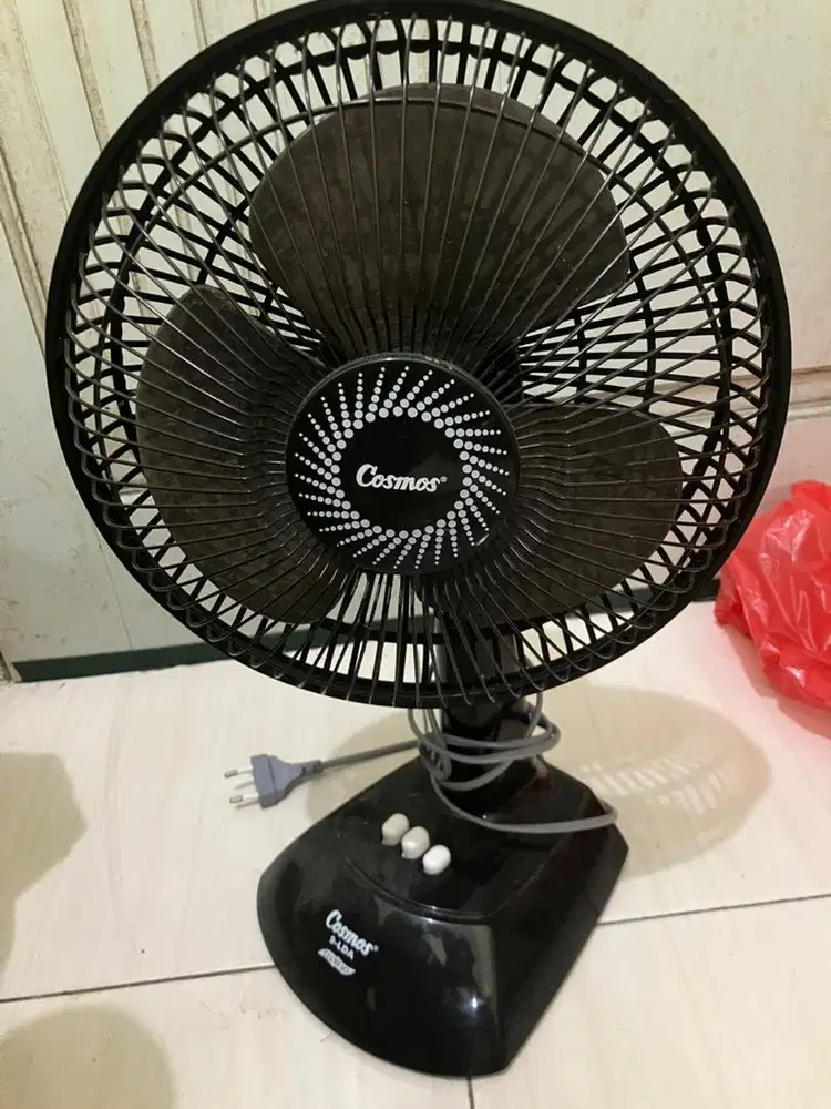 Kipas Angin Cosmos 9 Inch