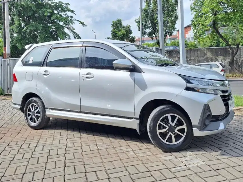 [OLX Mobbi] Daihatsu Xenia Silver 1.5 R Deluxe Bensin-MT 2021 SRX