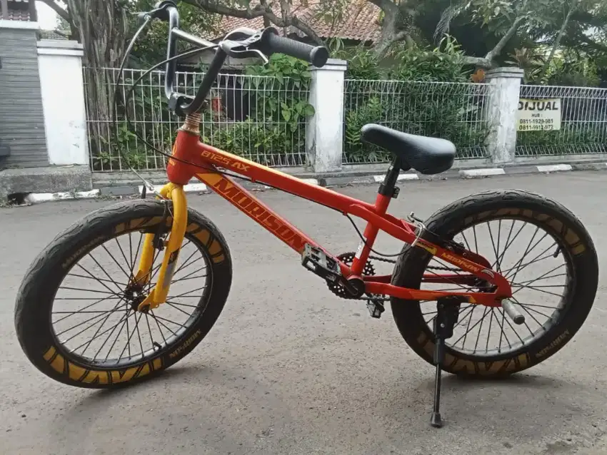 bmx morison 8125 ax like new