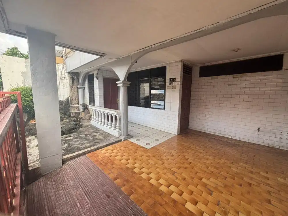 disewa rumah di taman meruya ilir BLOK i4 no 5 owner langsung