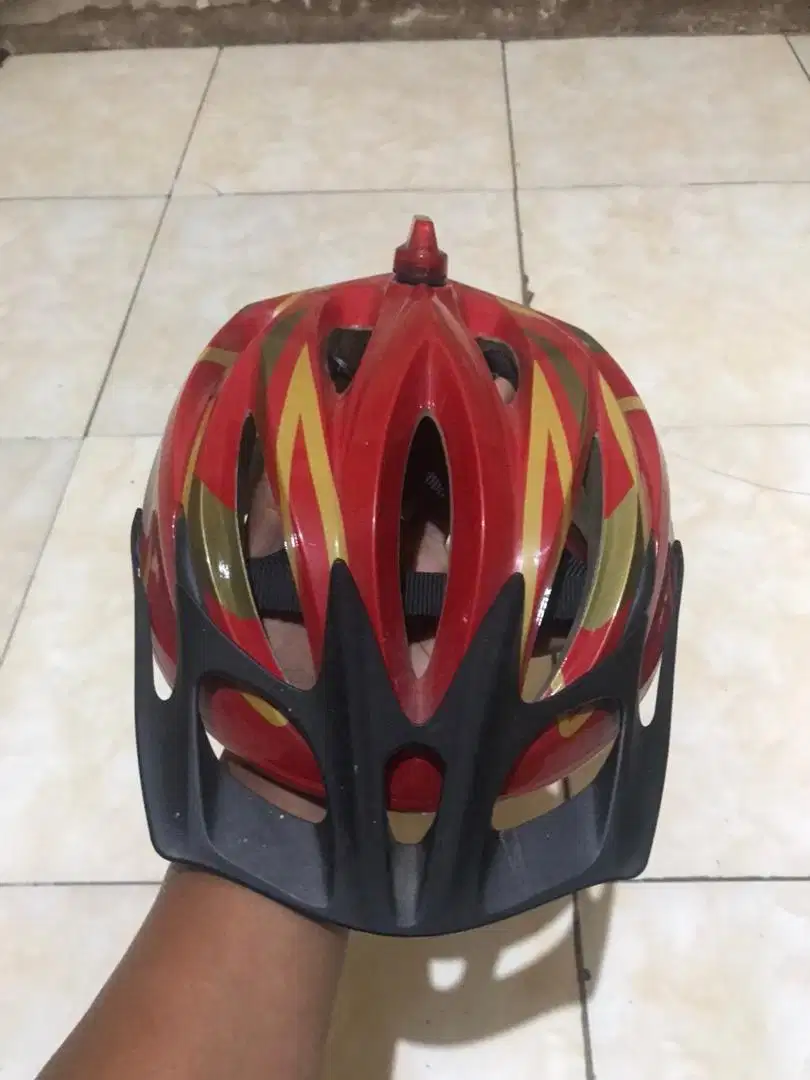 helm sepeda united size L