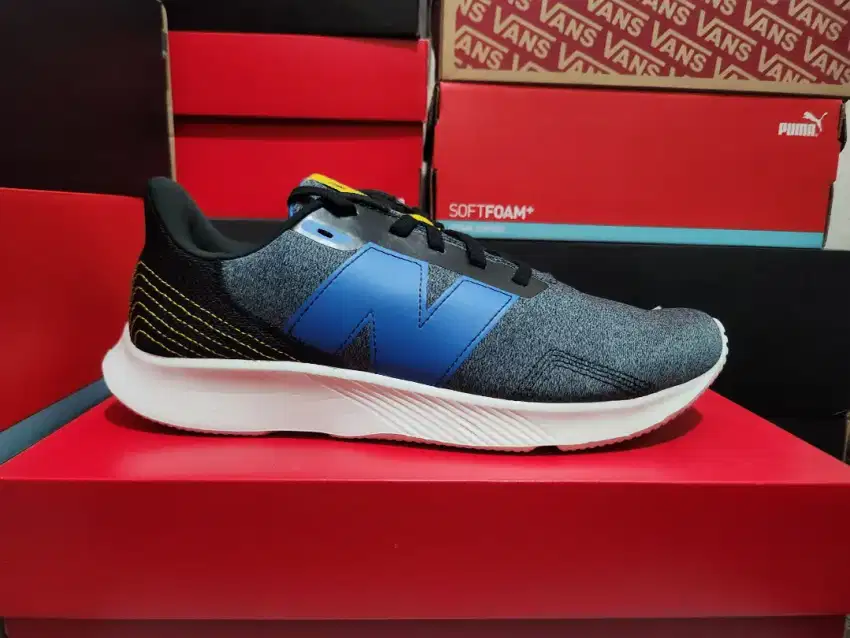 Sepatu Running New Balance 430 v3 Original