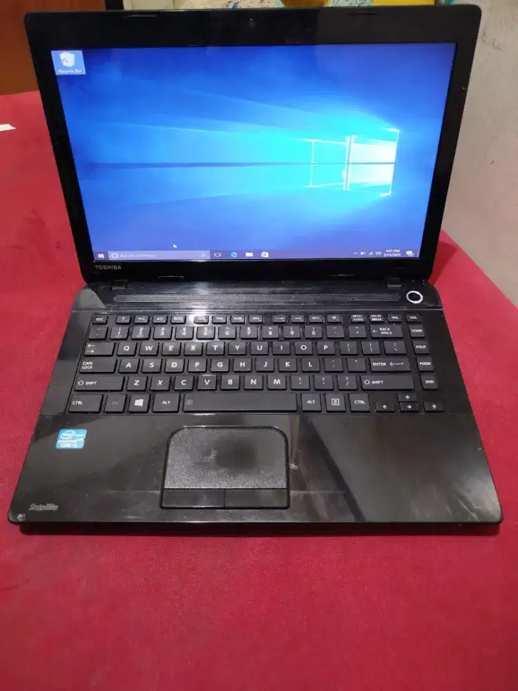 Laptop Toshiba Satelit C 40-A
