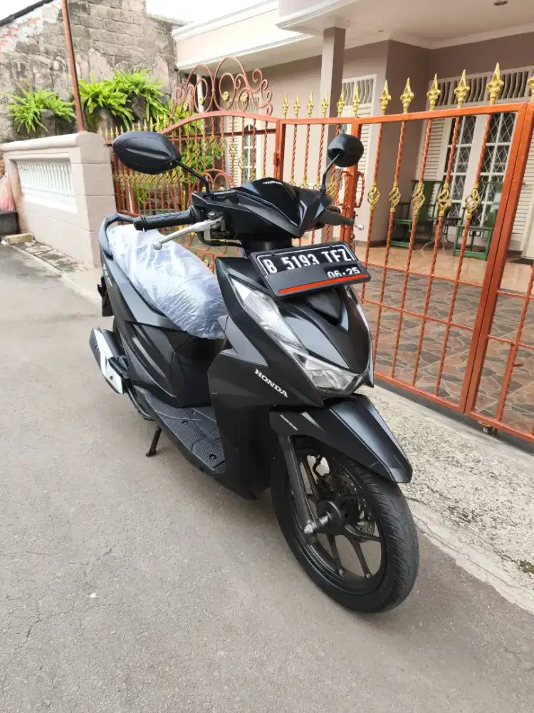 Bissmillah dijual motor Honda beat deluxe 2020 istimewa