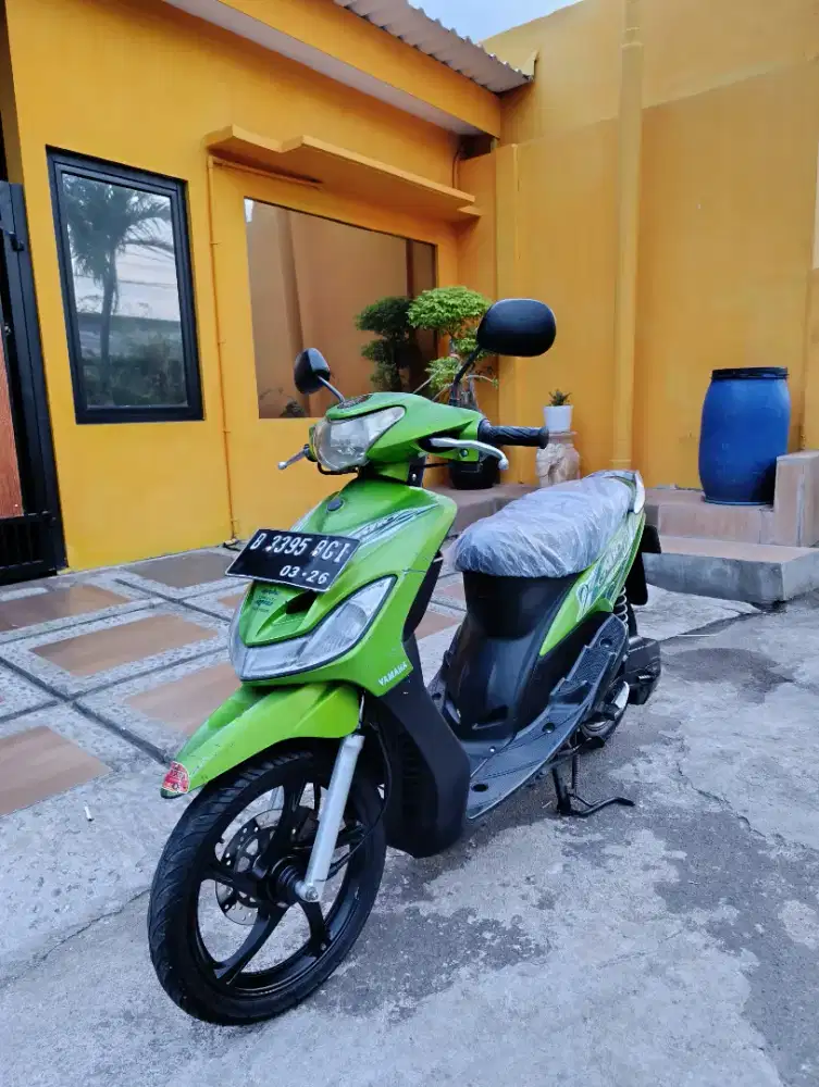 Bissmillah dijual motor Yamaha Mio smile 2011