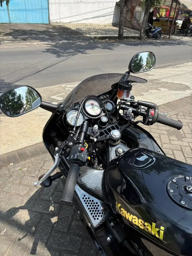 Kawasaki Ninja RR 150 CBU