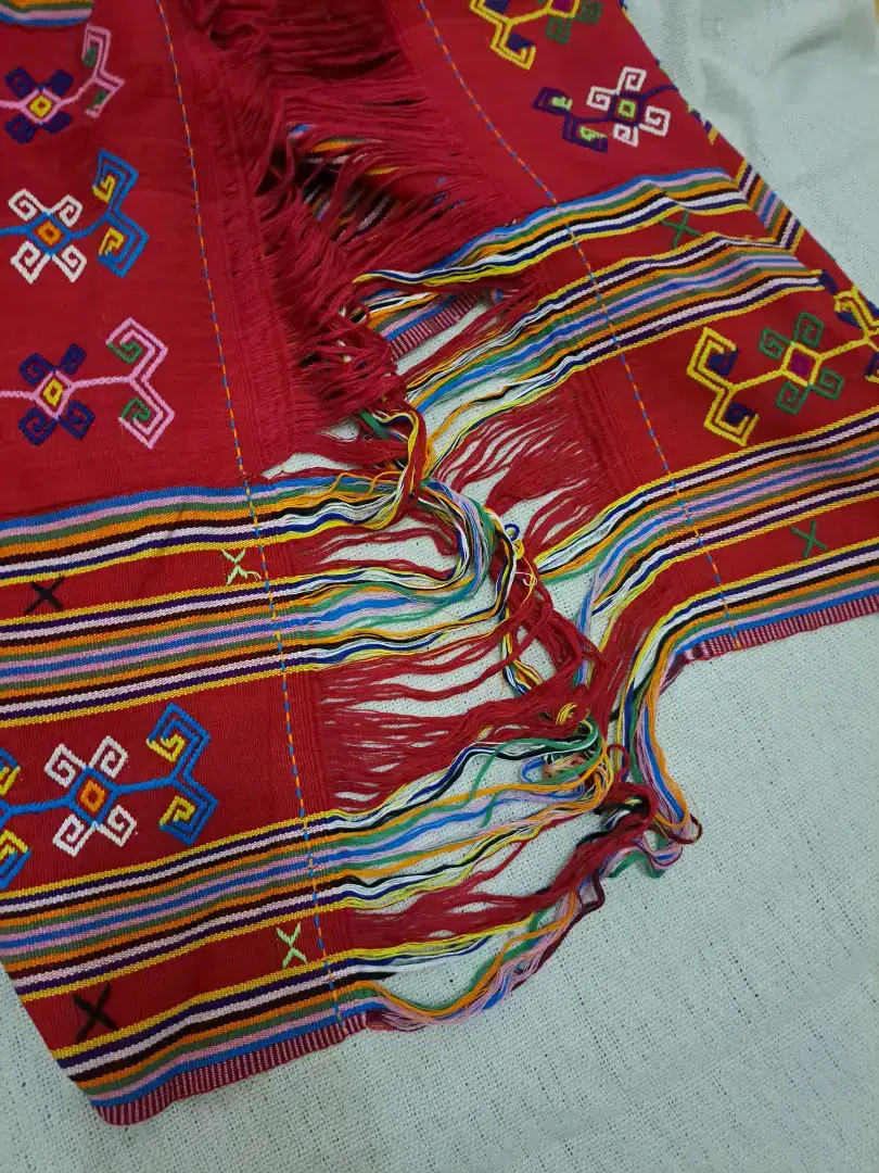 Jual preloved kain sarung tenun ayu topas