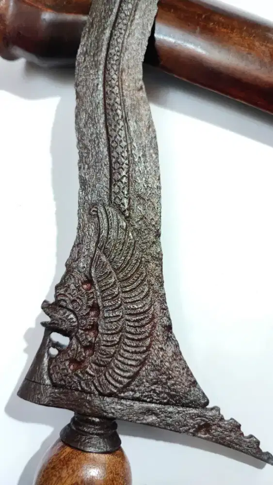Tosan aji antik langka unik ampuh kuno keris pusaka manglar monga
