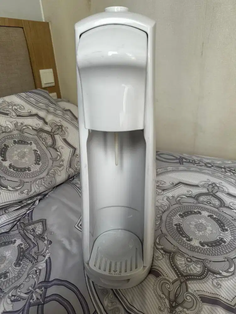 Mesin Pembuat Minuman Bersoda