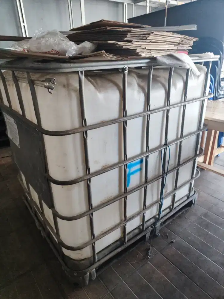 Tandon air / tangki air / torent air 1000 liter