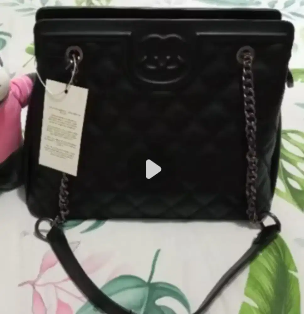 Dijual sangat sangat sangat murah..Tas fashion baru