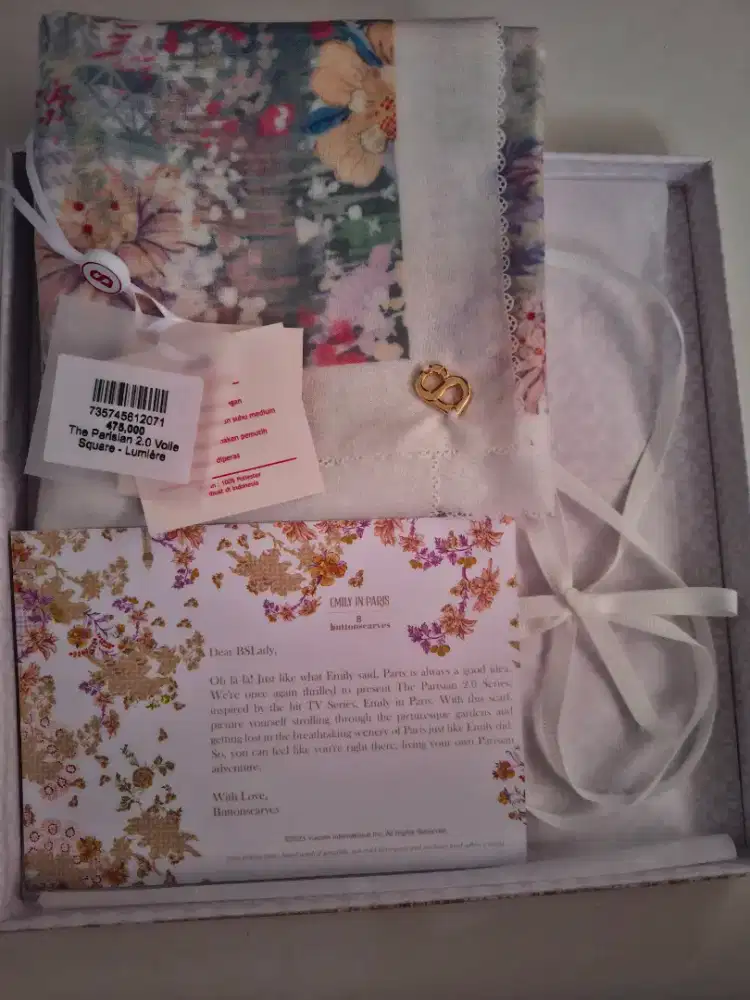 Hijab Buttonscarves Parisian 2.0