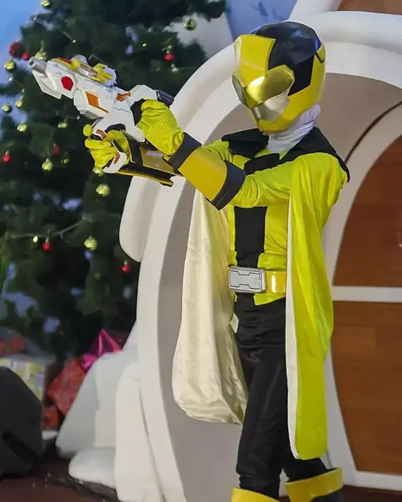 Kostum cosplay Lupin Ranger (lengkap)