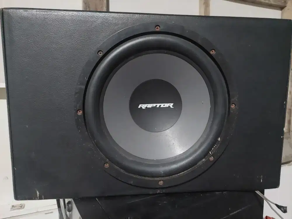 Box speaker mobil