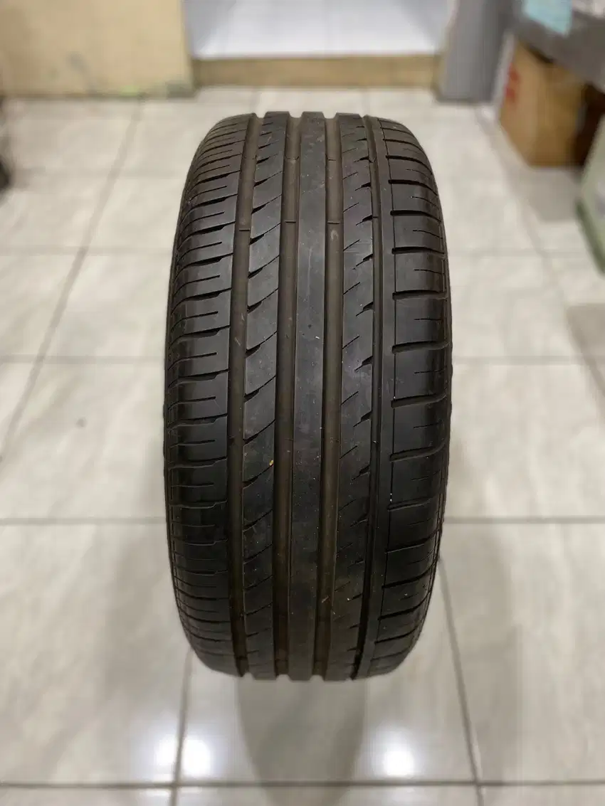 GT RADIAL CHAMPIRO HPY 235/50 ZR18 101Y XL