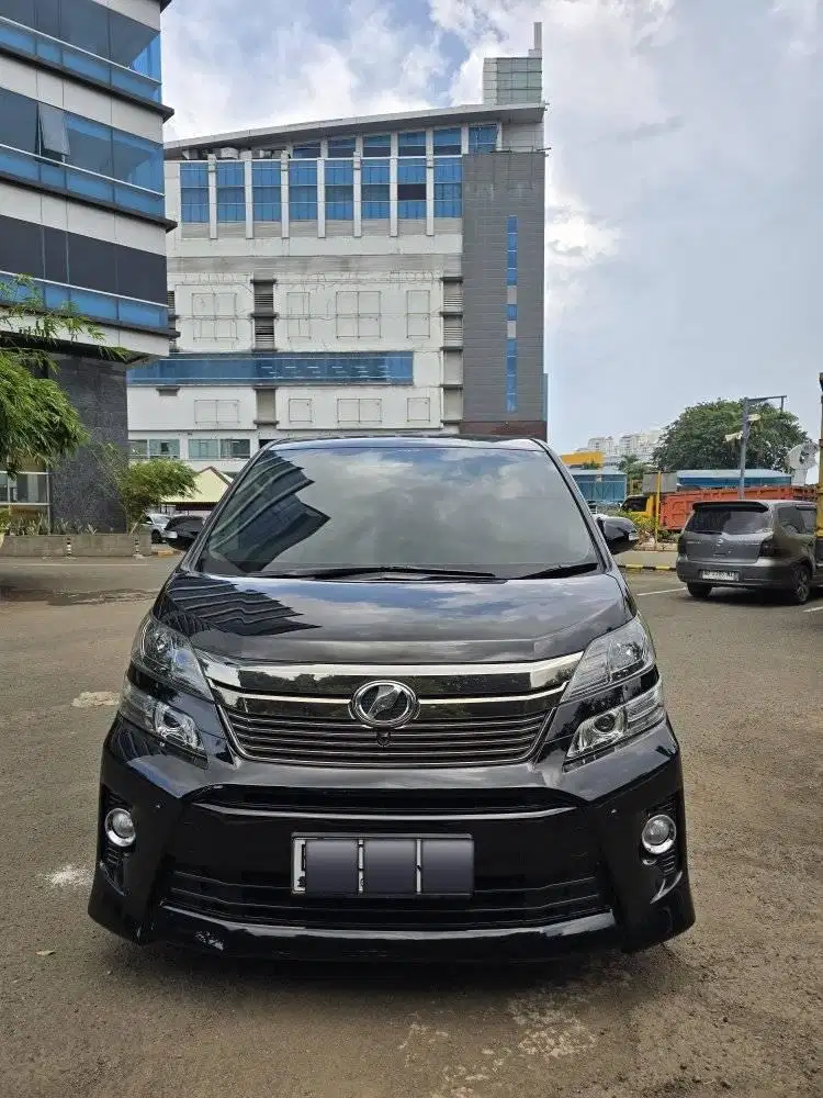 vellfire 2014 zg pilot , low km