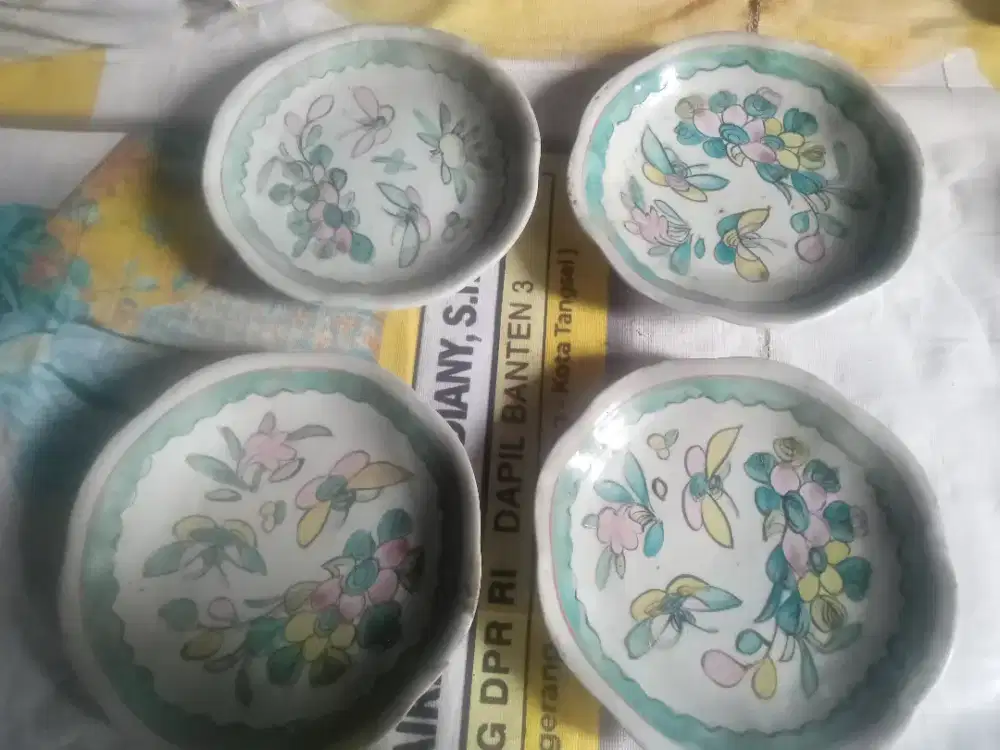 Jual piring Antik versi Jadul