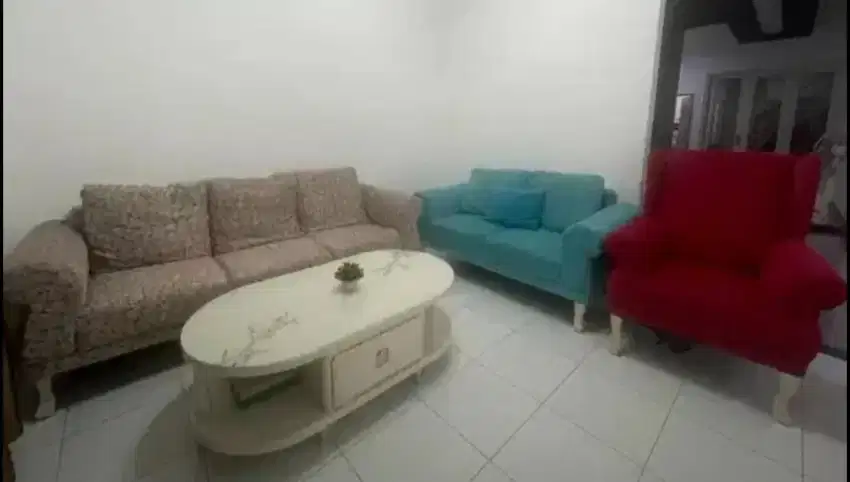 Sofa dan Meja Tamu
