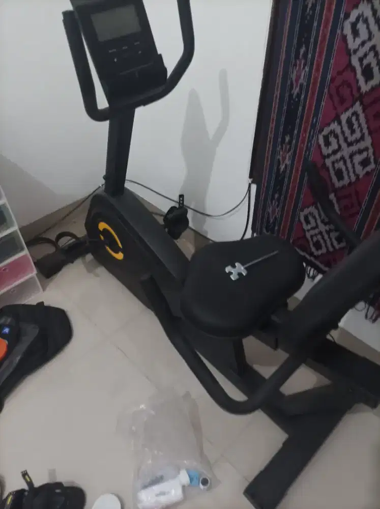 Ireborn potenza recumbent bike (sepeda statis)