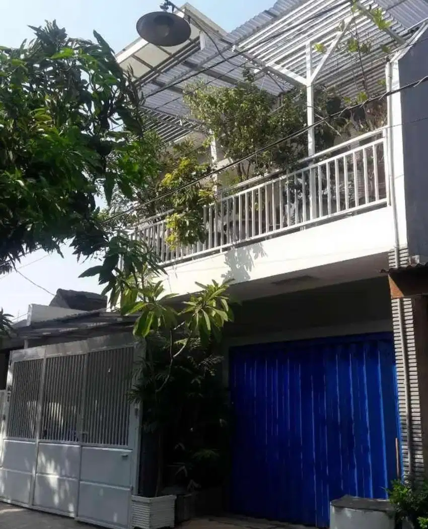 Butuh Cepat Laku Rumah 2.5 Lantai