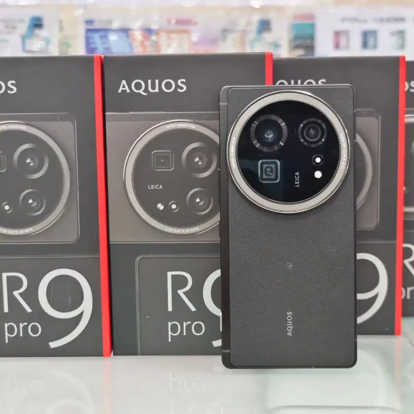 SHARP AQUOS R9 PRO free TWS Sharp &Sharp google TV 32