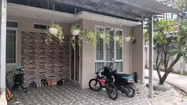 Rumah 45/79 jalan samudra jaya balai desa, sebelah gerbang tol