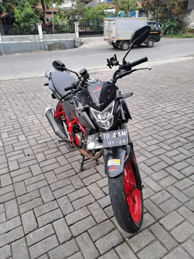 HONDA CB150R THN 2016