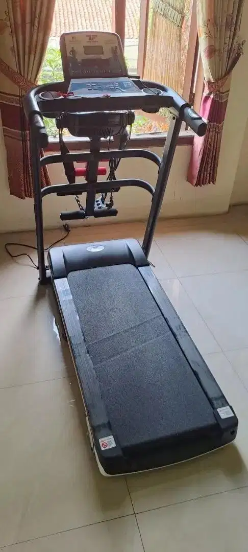BISA NEGO - TREADMILL ELEKTRIK SUPER MURAH MASIH BAGUS