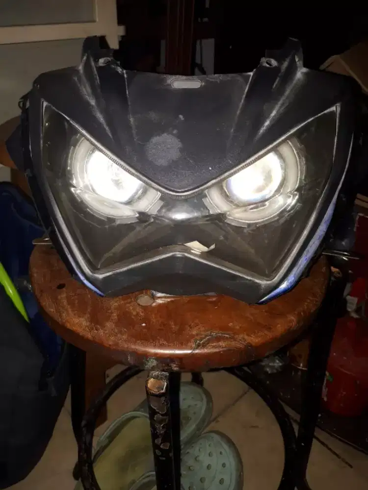 Lampu headlamp replika Kawasaki z250 variasi