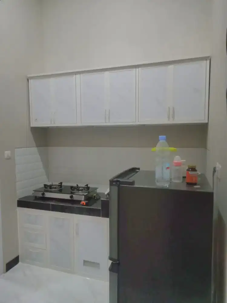 Kitchen set minimalis aluminium tebal langsung pengrajin sendiri