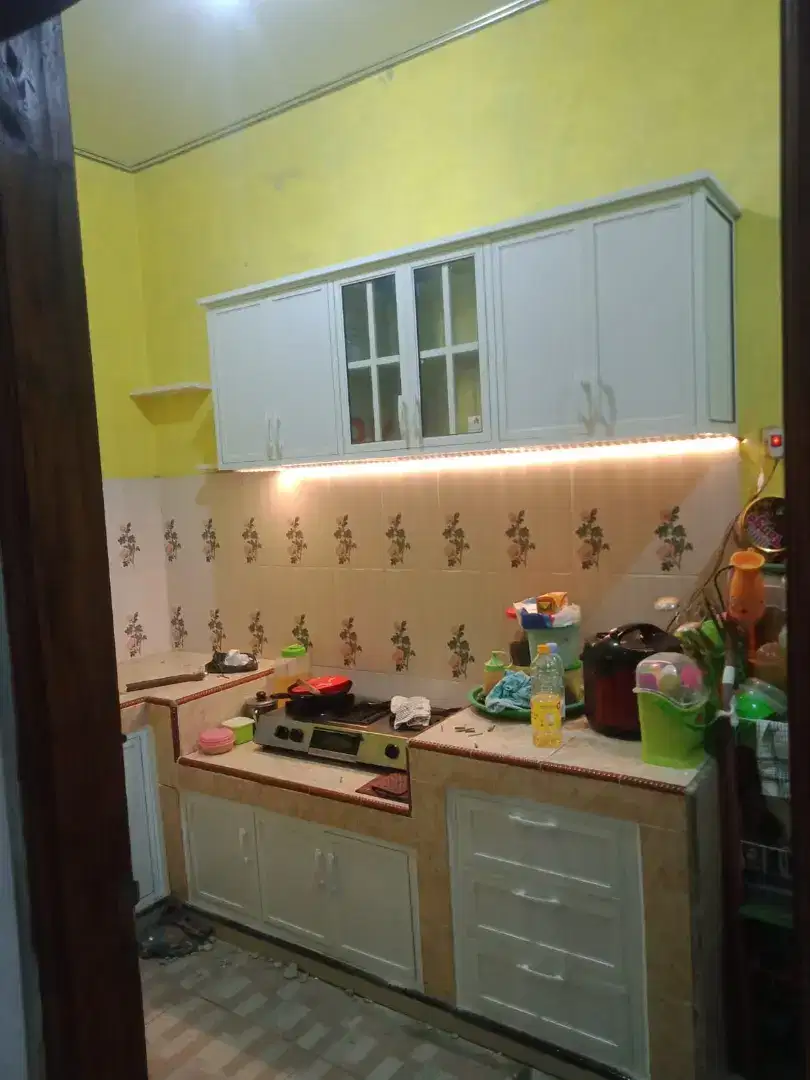 Kitchen Set Alumunium dapur rak minimalis pintu acp bersih anti rayap
