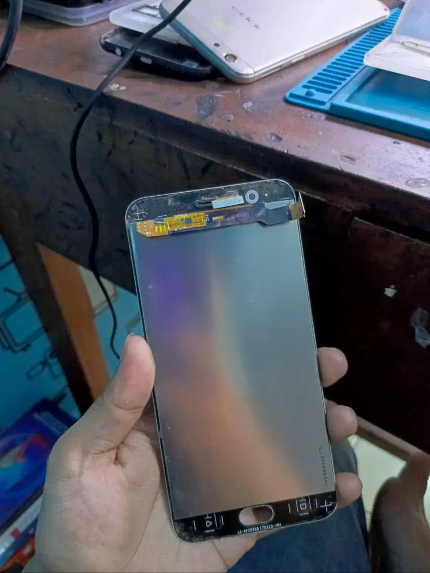 GANTI LCD OPPO F1S