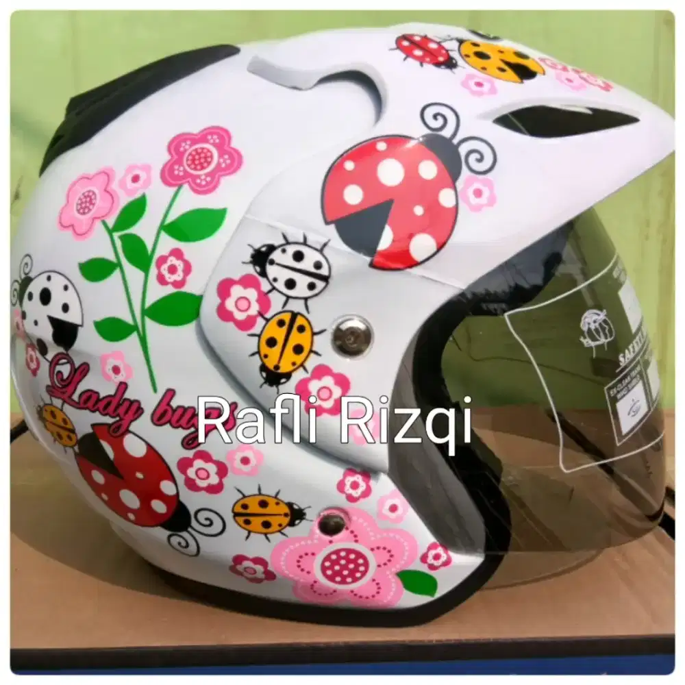 Jual helm Lady Bugs Putih Pink