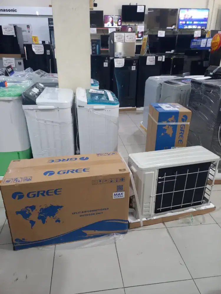 AC 1/2pk Gree type baru sudah black diamond fin