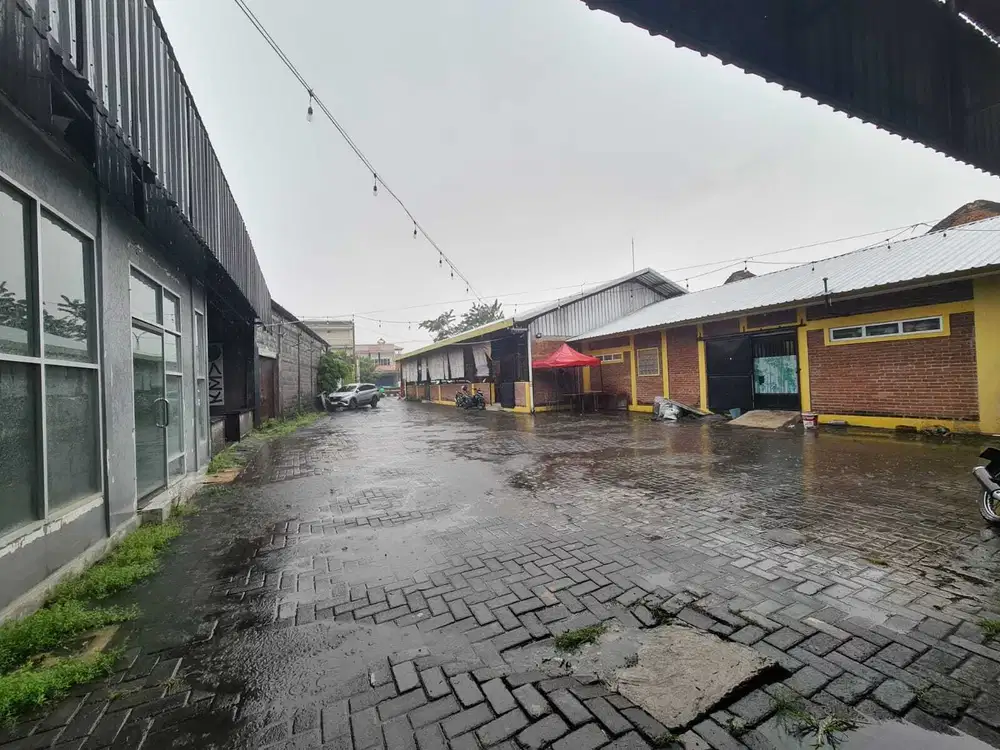 Dijual Ruang Usaha Lokasi Strategis di Jl. Siliwangi Semarang