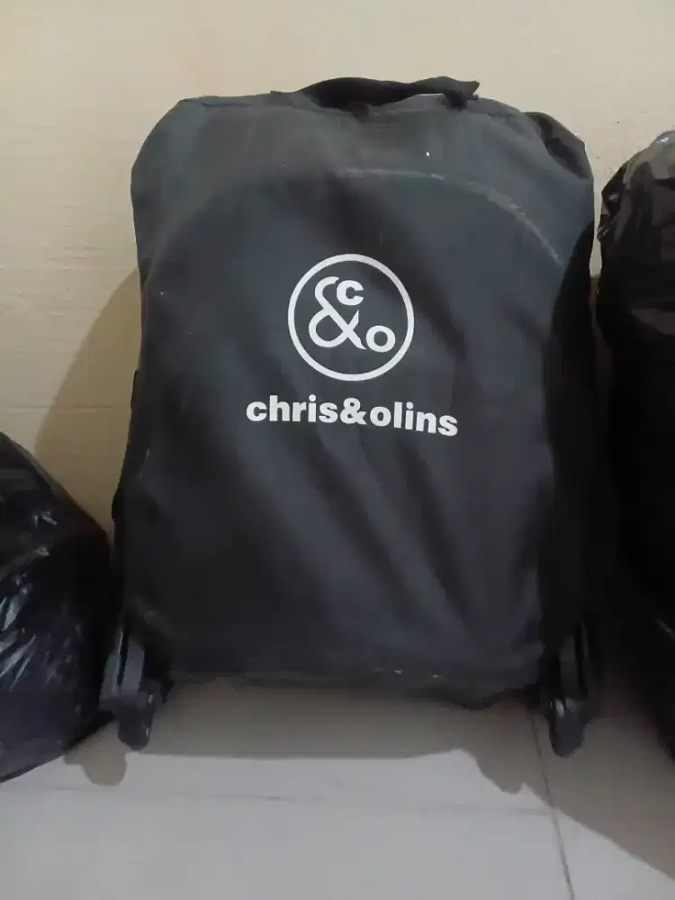 Stoler bayi merk chris & olins