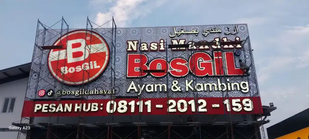 FASADE & SIGNAGE BOSGIL