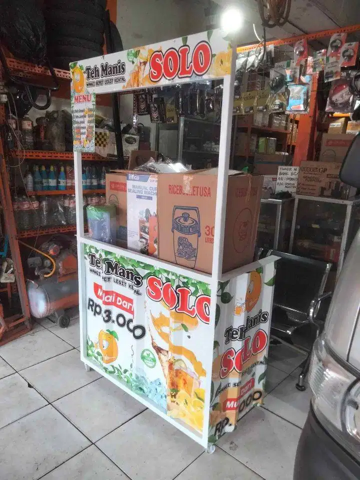 Paket es teh solo booth besi roda kecil