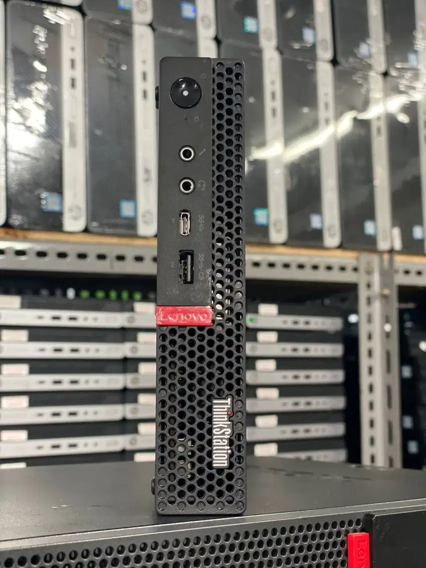 MINI PC LENOVO P330 CORE I7 GEN8 RAM 8/256GB M-SBRS