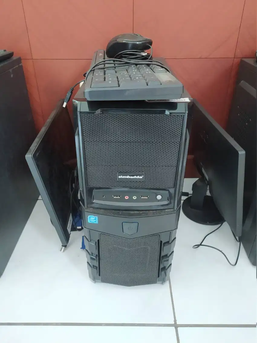 Rakitan PC Intel i5-4460, DDR3 8GB, HDD 500GB