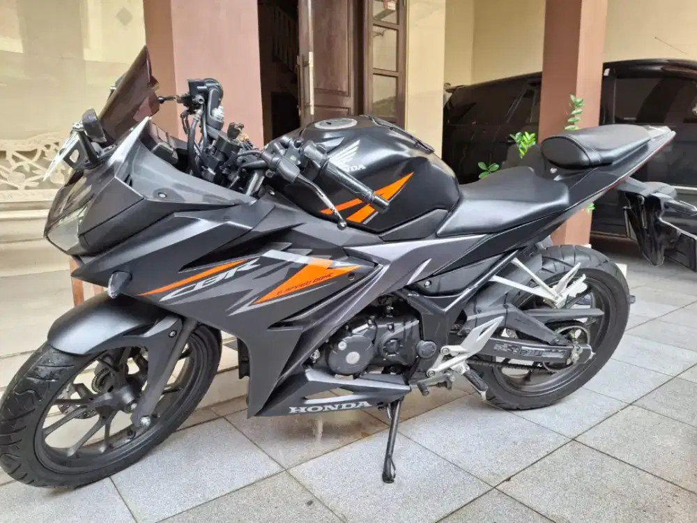 Honda CBR150R ABS Th.2019 Terawat KM Rendah