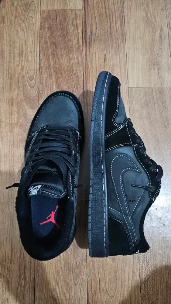 Jordan 1 low travis black phantom size 47.5