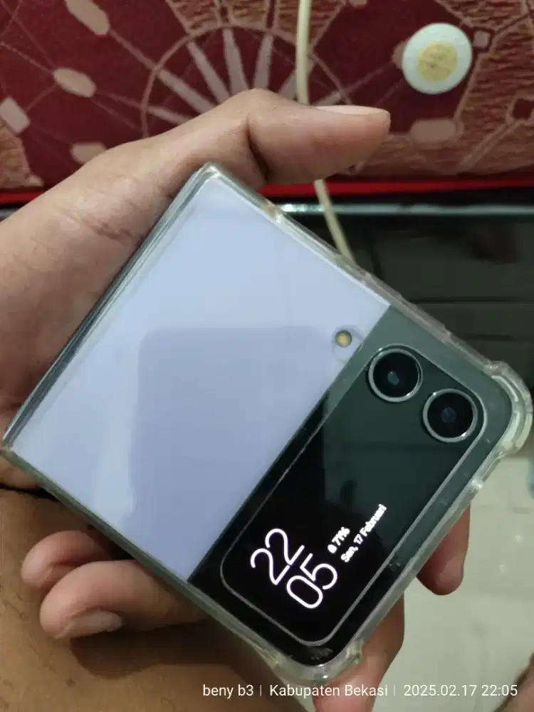 SAMSUNG GALAXY Z FLIP 4