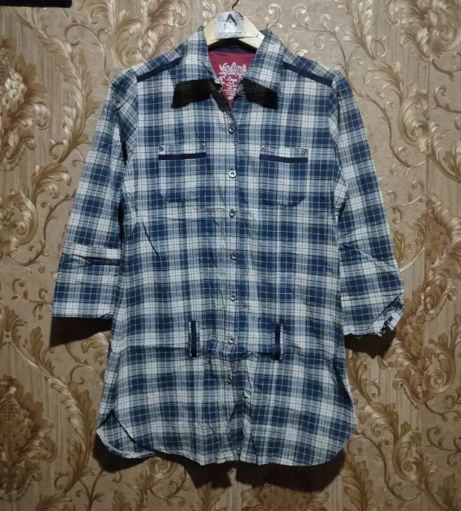 Kemeja Flanel Logo