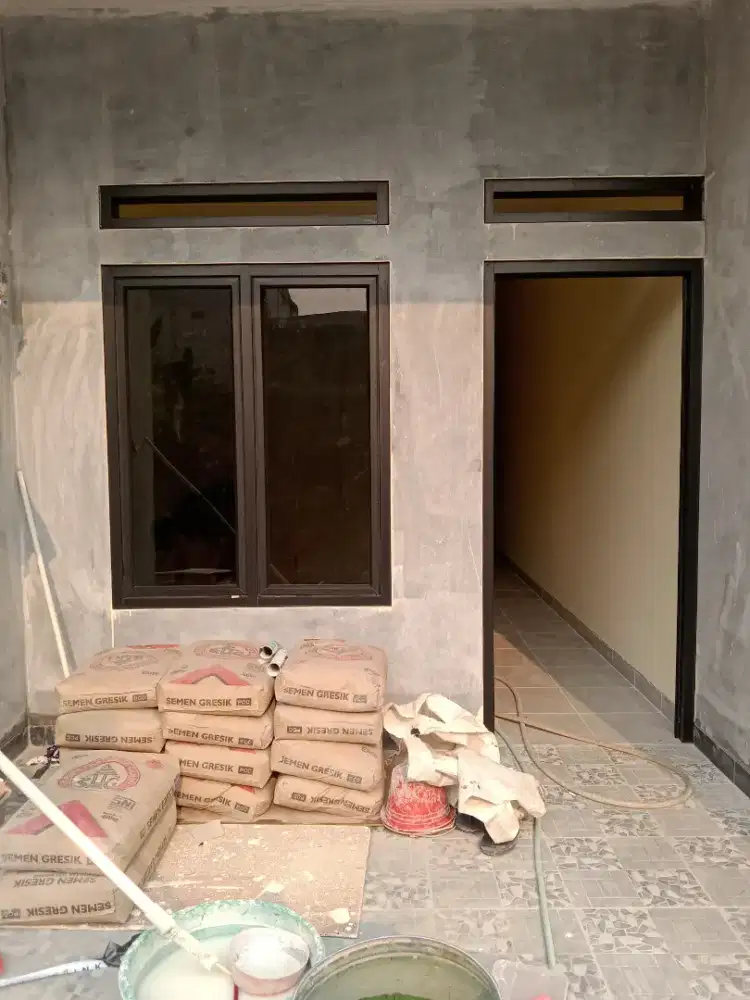 Menjual jendela swing alumunium